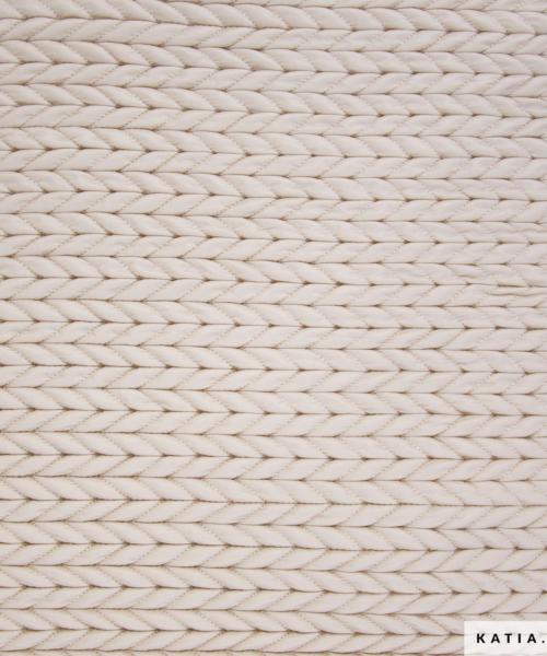 tissu matelasse motif a chevrons couleur sable 2366 1 katia fhd