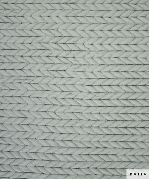 tissu matelasse motif a chevrons vert 2366 2 katia fhd